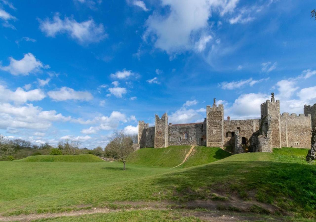 The Keep - Framlingham Apartment Bagian luar foto